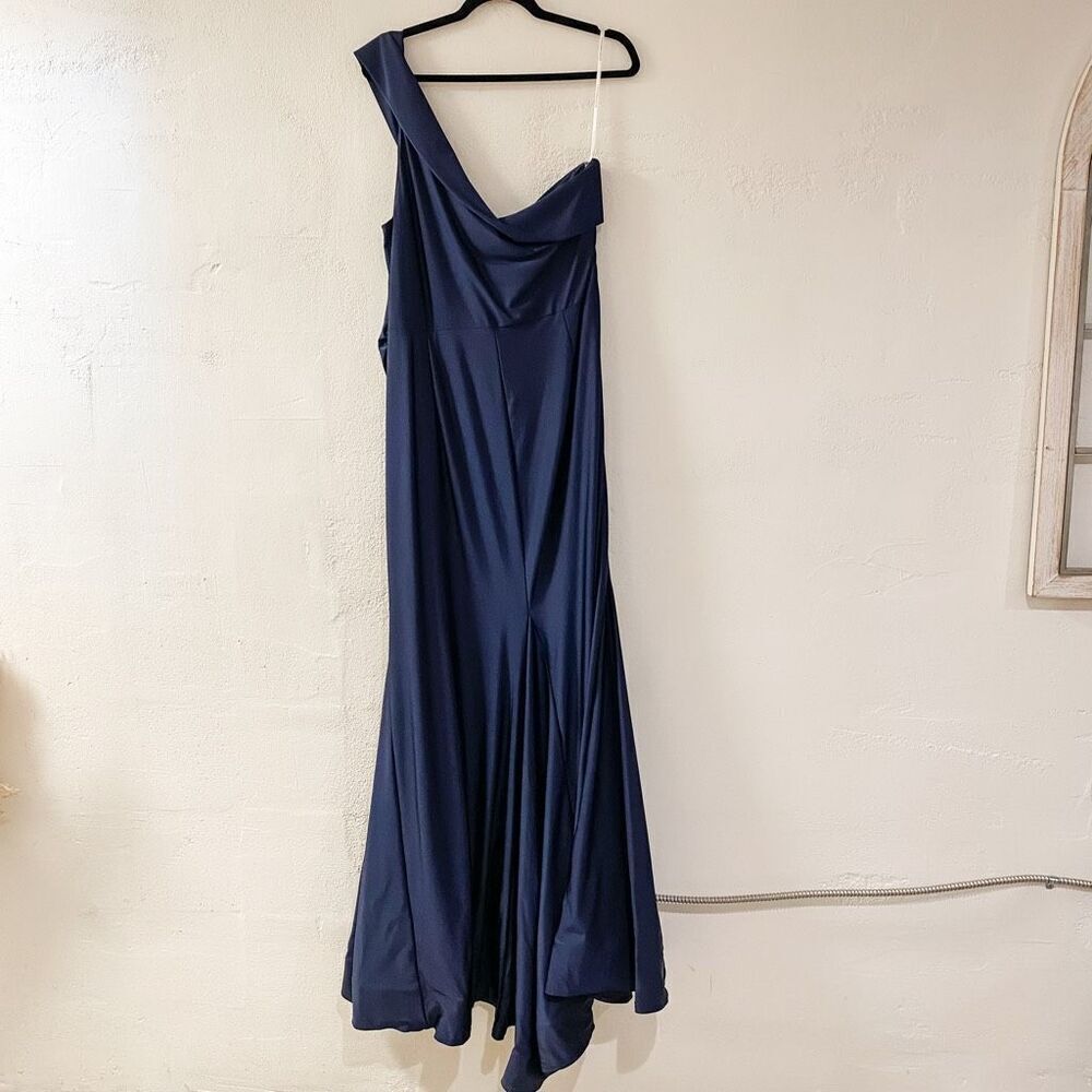 Cynthia & Sahar Luz Luxe Satin Stretch Formal Gown in Midnight Navy Size XXL-A - Picture 3 of 9